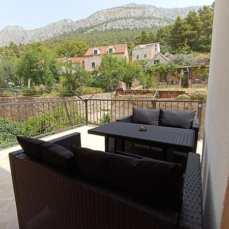 Apartment Ravnice Omiš Εξωτερικό φωτογραφία