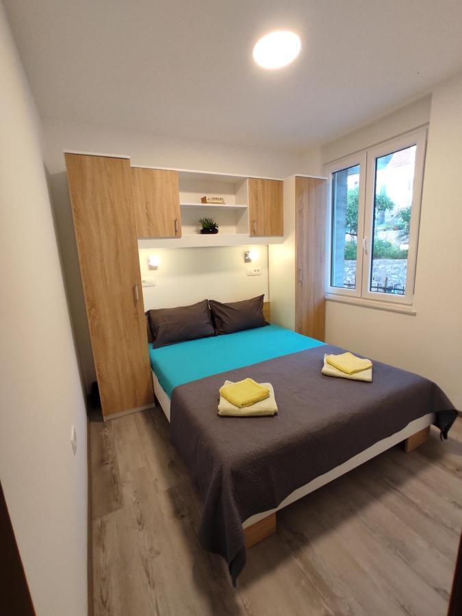 Apartment Ravnice Omiš Εξωτερικό φωτογραφία