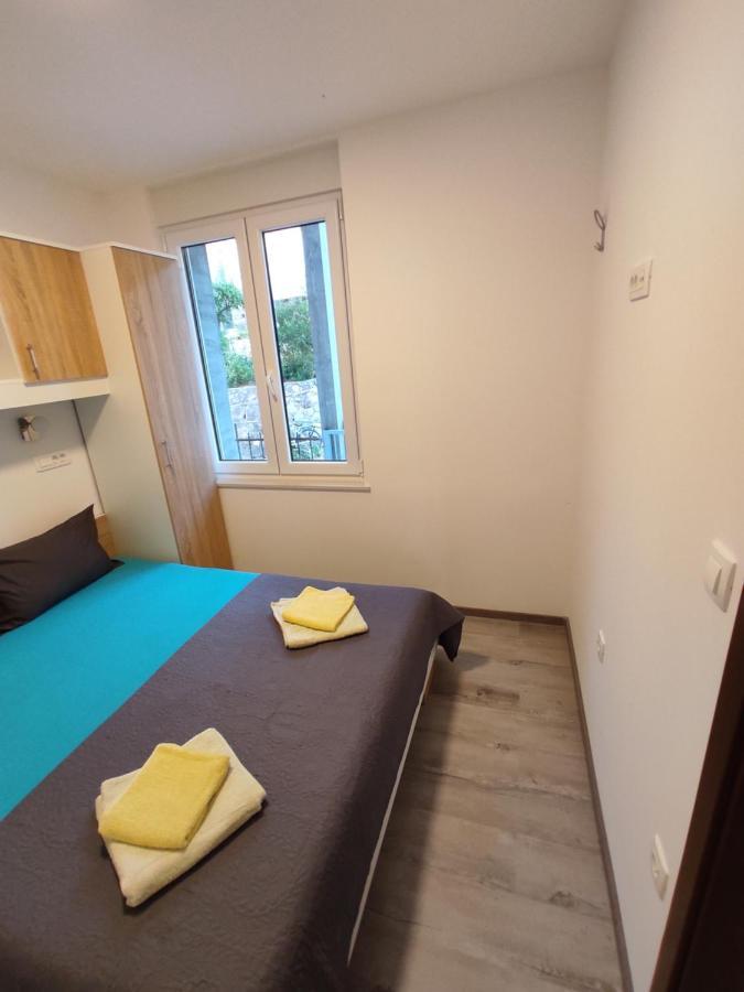 Apartment Ravnice Omiš Εξωτερικό φωτογραφία