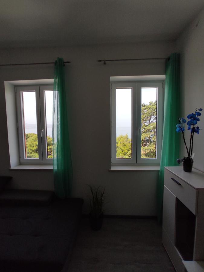 Apartment Ravnice Omiš Εξωτερικό φωτογραφία