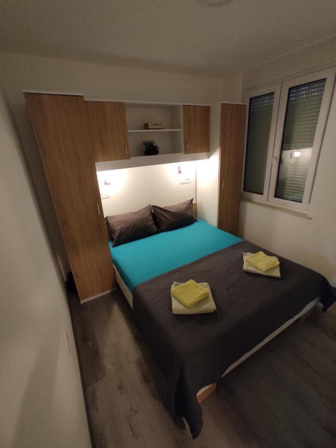 Apartment Ravnice Omiš Εξωτερικό φωτογραφία