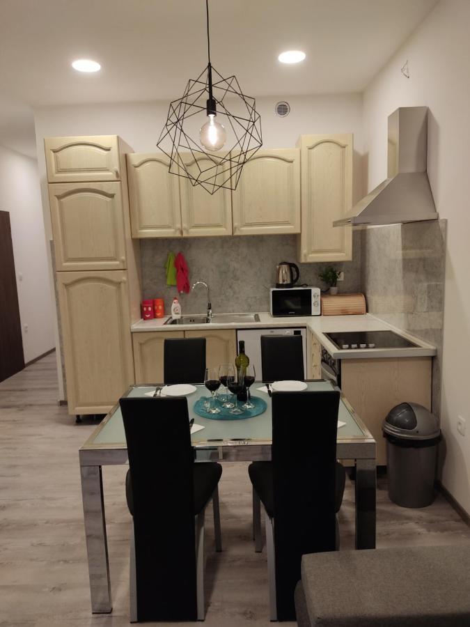 Apartment Ravnice Omiš Εξωτερικό φωτογραφία