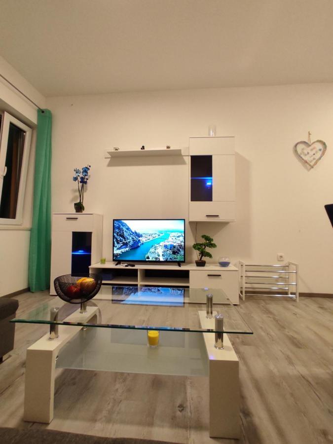Apartment Ravnice Omiš Εξωτερικό φωτογραφία